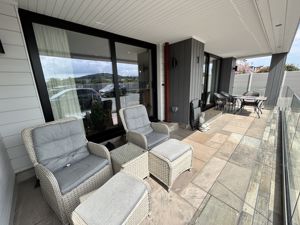 Photo 25- click for photo gallery